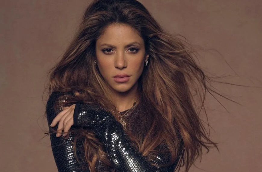 Shakira hizo un tutorial de maquillaje y encendió la polémica en las redes sociales